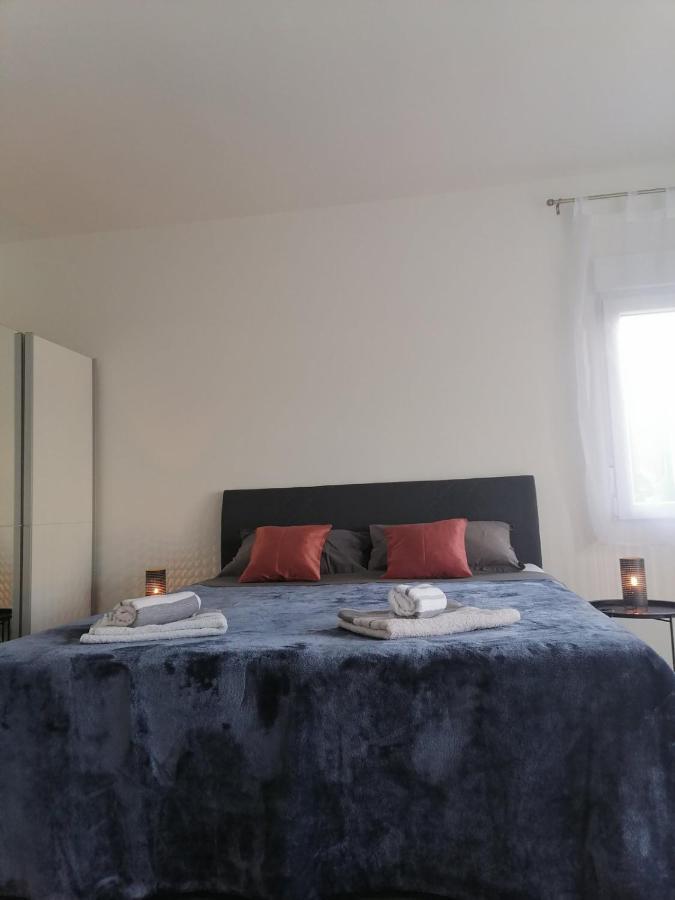 Leona Apartment Vidikovac, Пула Екстериор снимка